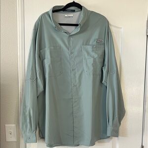 Columbia Sage Green Long Sleeve Shirt
